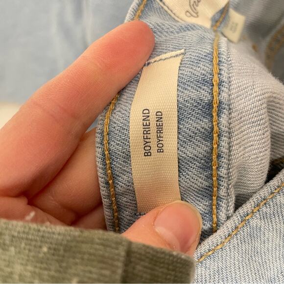 Universal Thread Light Wash Distressed Boyfriend Jeans Womens 10 Blue Rolled Hem - Picture 10 of 11